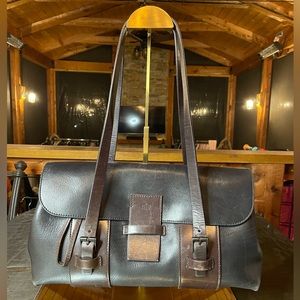 Vintage Gucci all leather shoulder bag